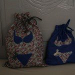 Des pochettes à sous vêtements avec un joli noeud en dentelle ancienne